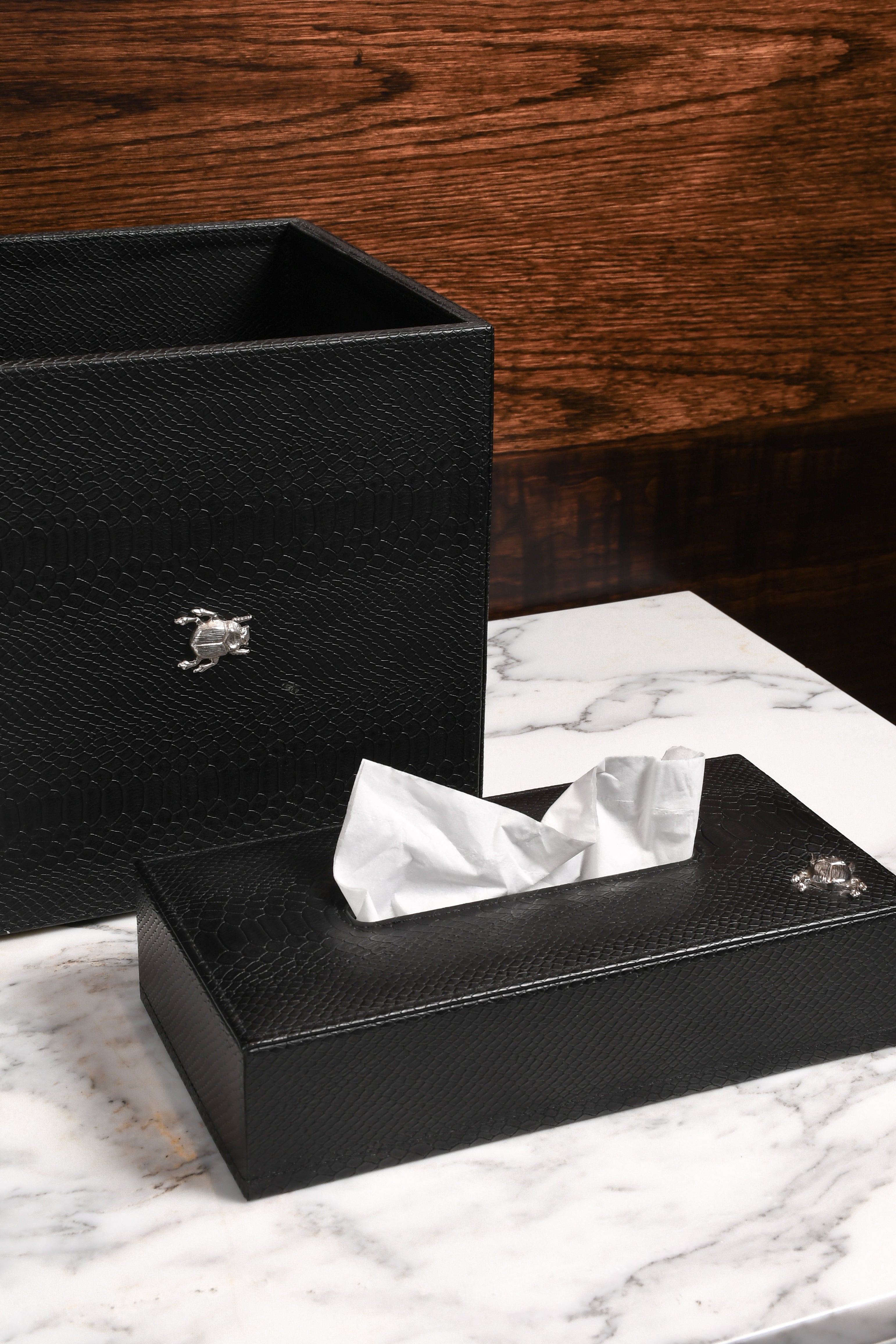 Bote de Basura de Piel