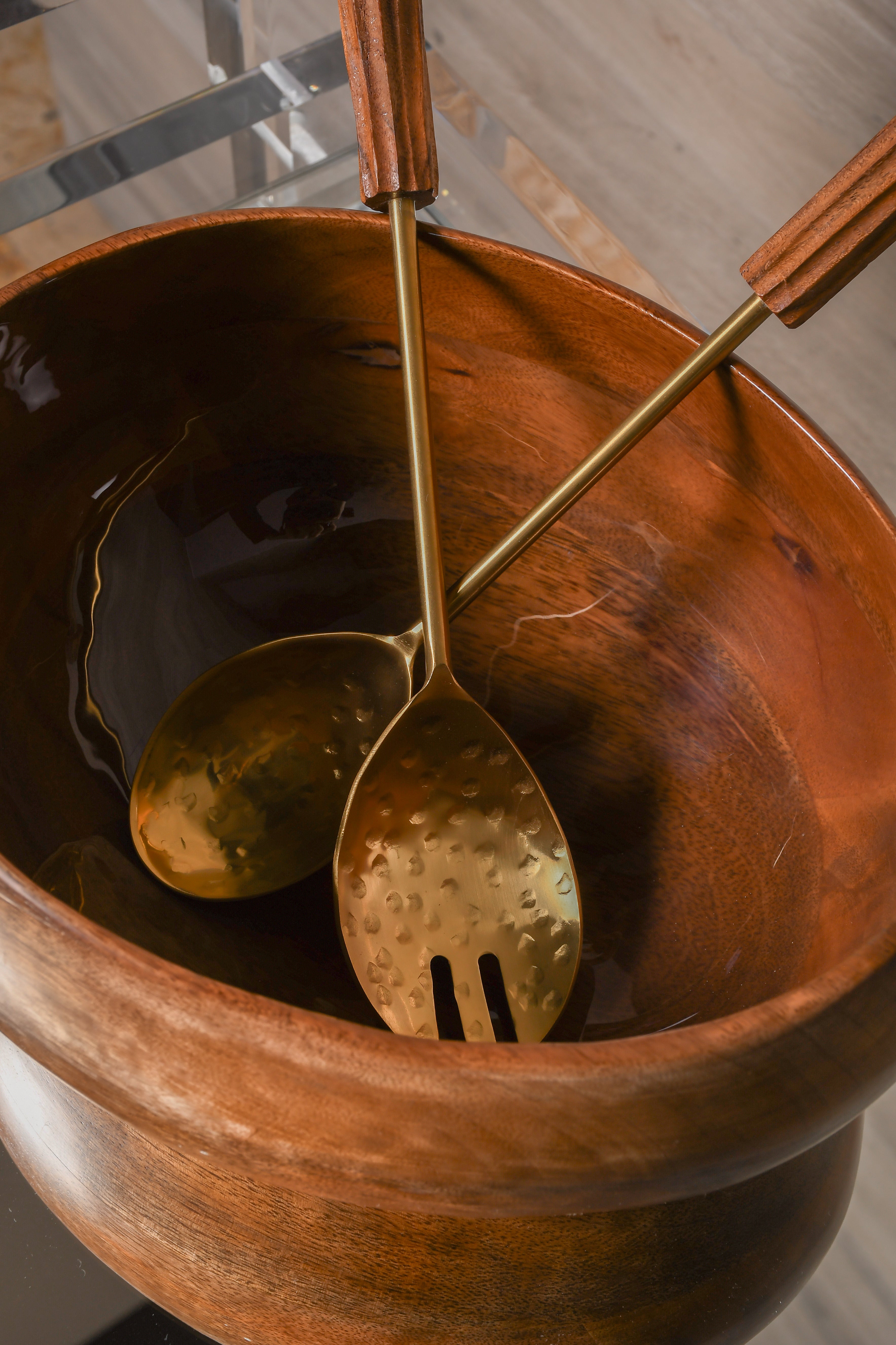 Cucharones Dorados con Madera