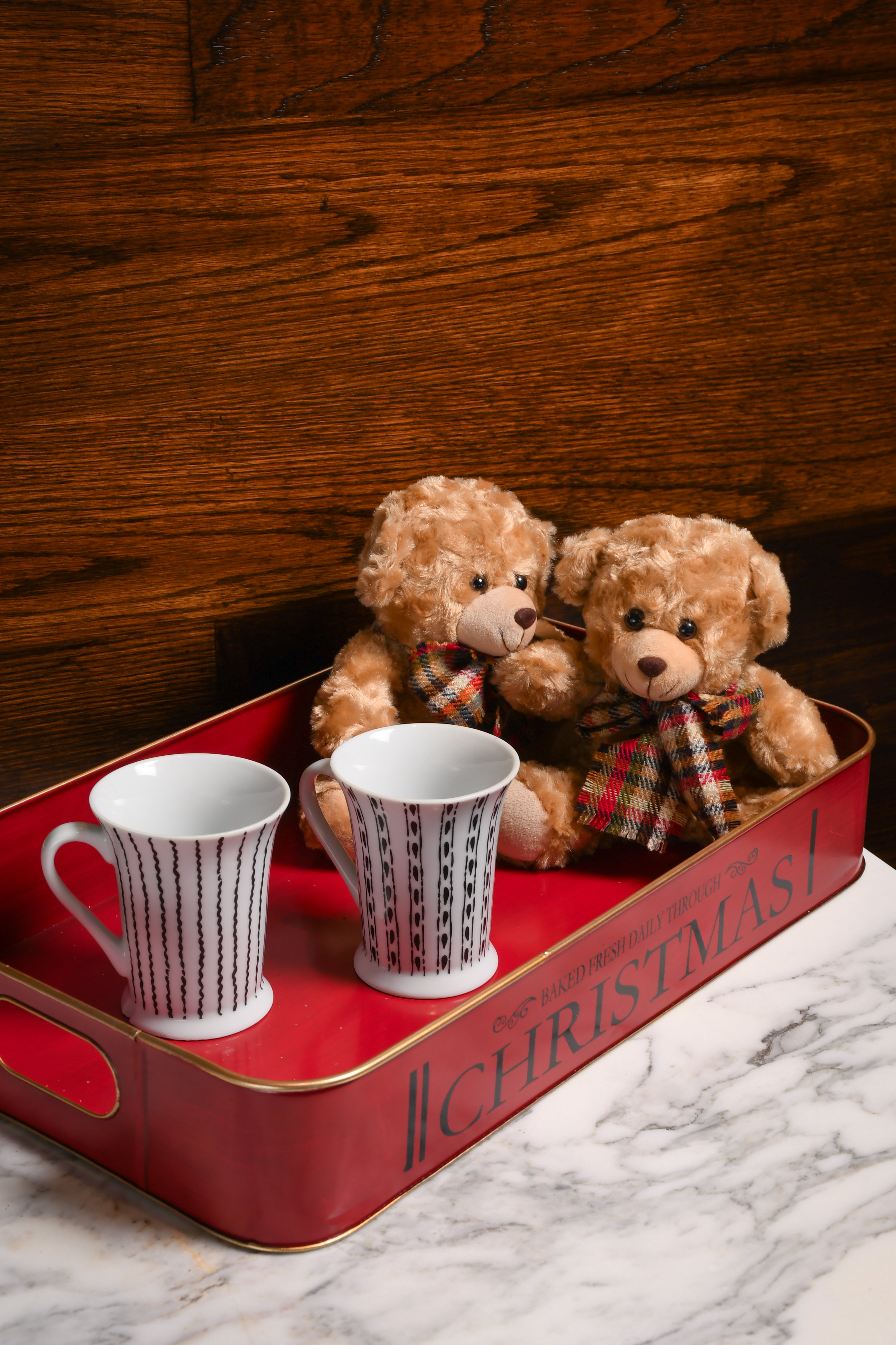 Charolas Metal Christmas