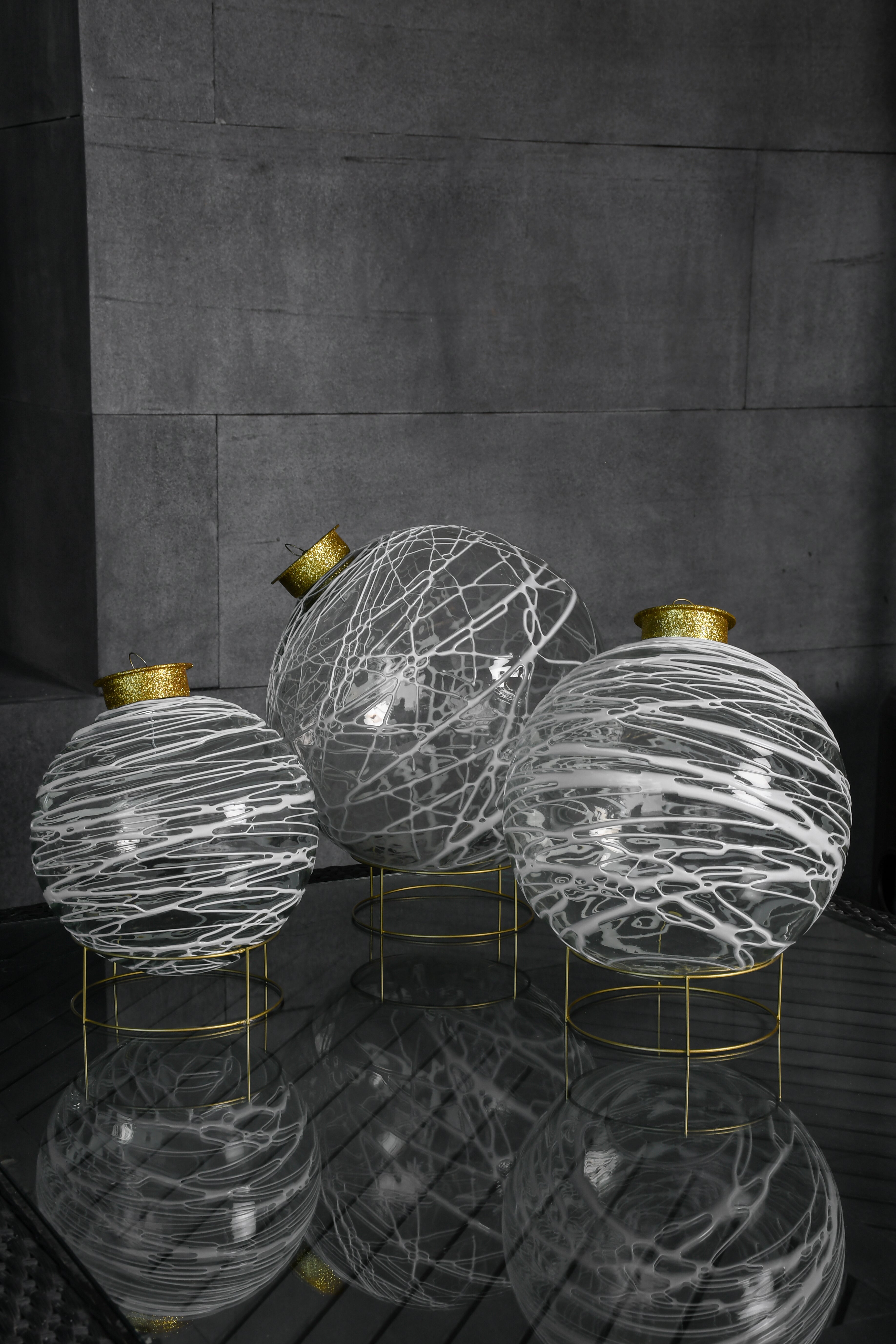 Esfera Cristal Hilos Blancos